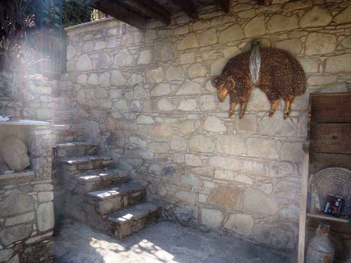 Lemona Lantana Stone Houseヴィラ エクステリア 写真